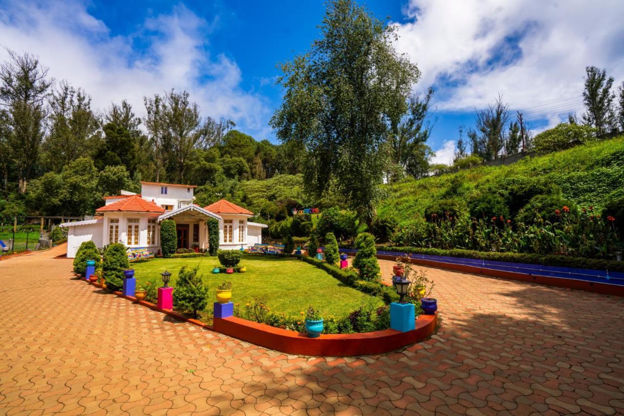 Gostops Ooty Bagian luar foto